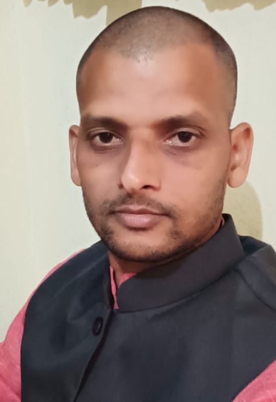 रत्नेश मिश्रा - जिला अध्यक्ष किसान मोर्चा, उत्तर प्रदेश