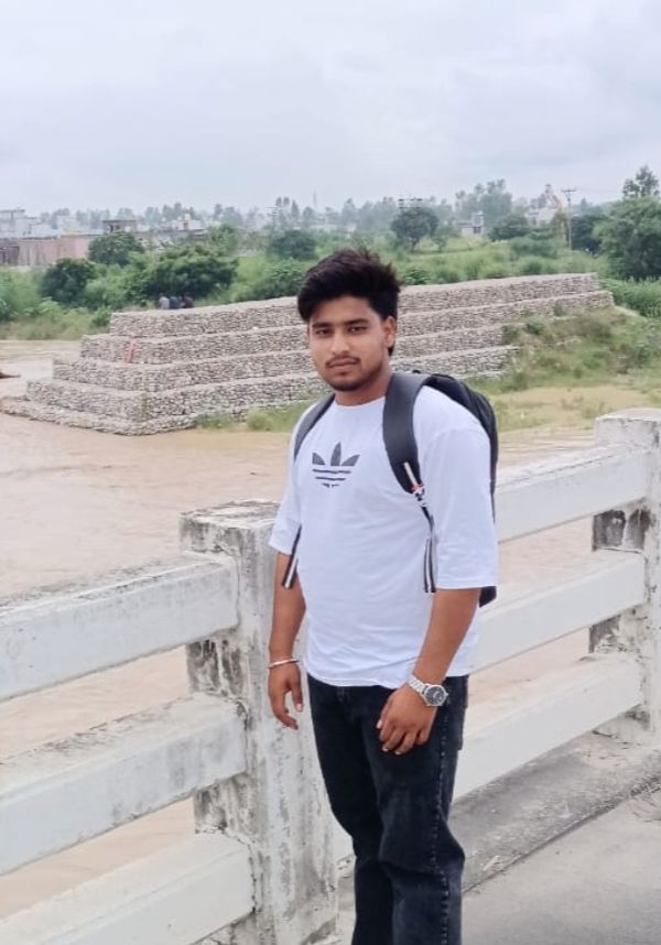 अभिषेक कुमार - जिला उपाध्यक्ष, उत्तर प्रदेश