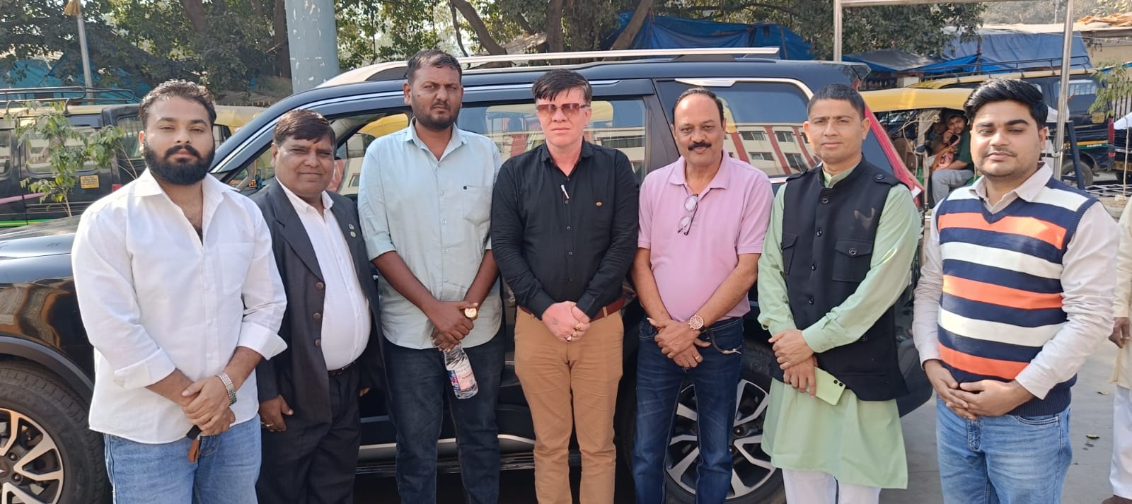 उत्तर प्रदेश किसान मोर्चा द्वारा दिल्ली रेलवे स्टेशन पर राष्ट्रीय अध्यक्ष दर्शन शाह का जोरदार अभि...