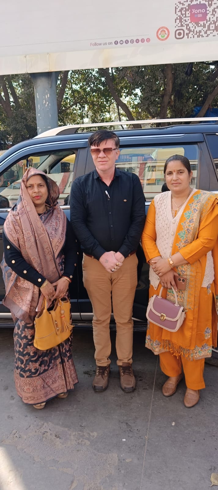 उत्तर प्रदेश किसान मोर्चा द्वारा दिल्ली रेलवे स्टेशन पर राष्ट्रीय अध्यक्ष दर्शन शाह का जोरदार अभि...